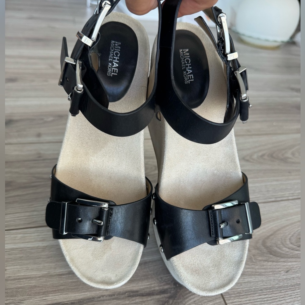 Colby Wedge Sandals - Picture 4 of 9